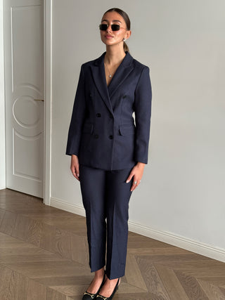 Reggie Suit