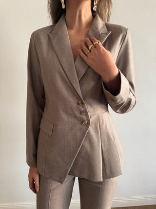 Joya Suit