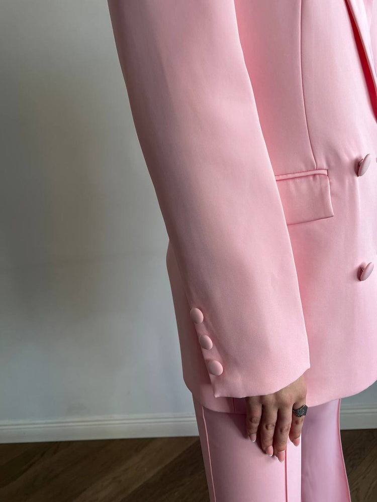 Pink D suit