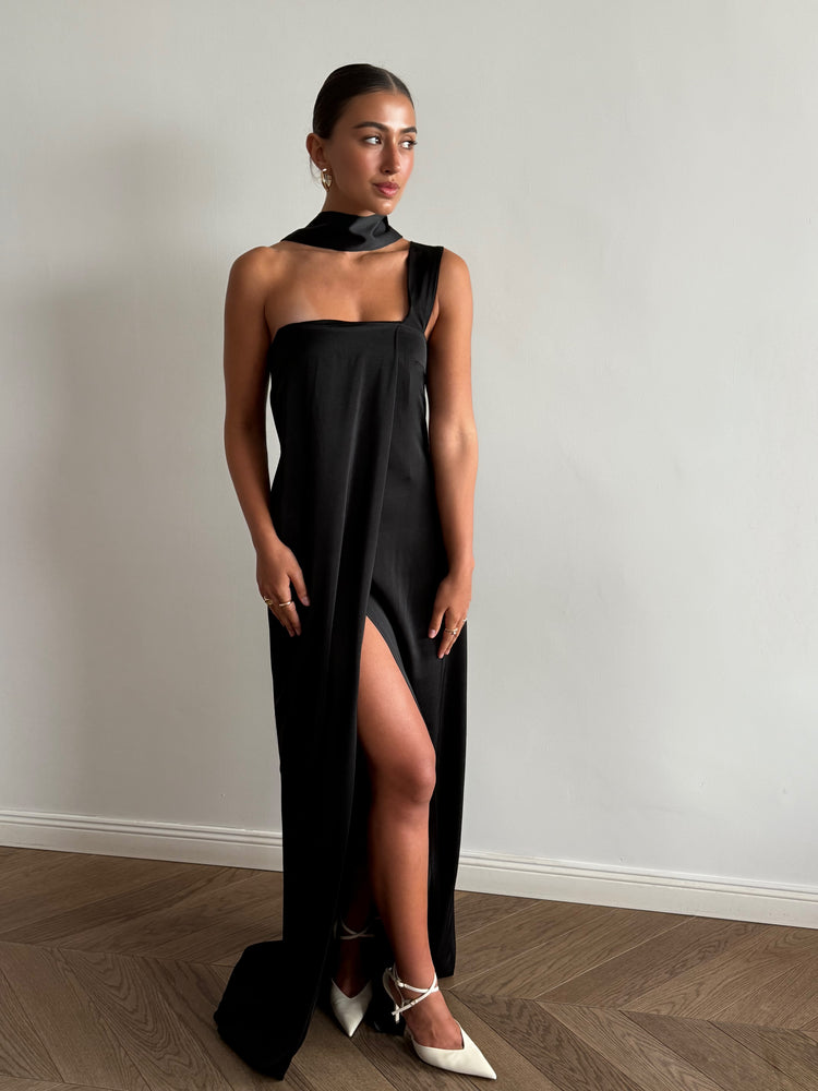 Diana Black Maxi Dress