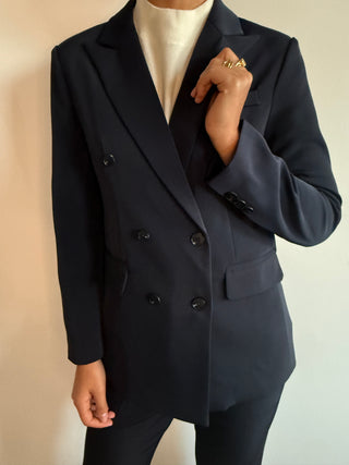 Axel Cross Suit