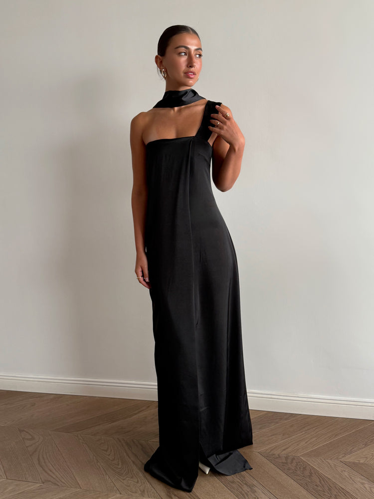 Diana Black Maxi Dress