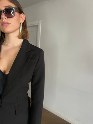 Black Portado Suit